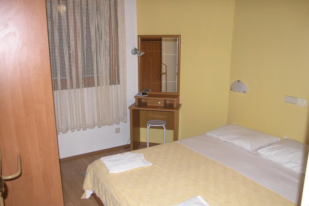 Apartments Mia Mo Premantura Chambre photo